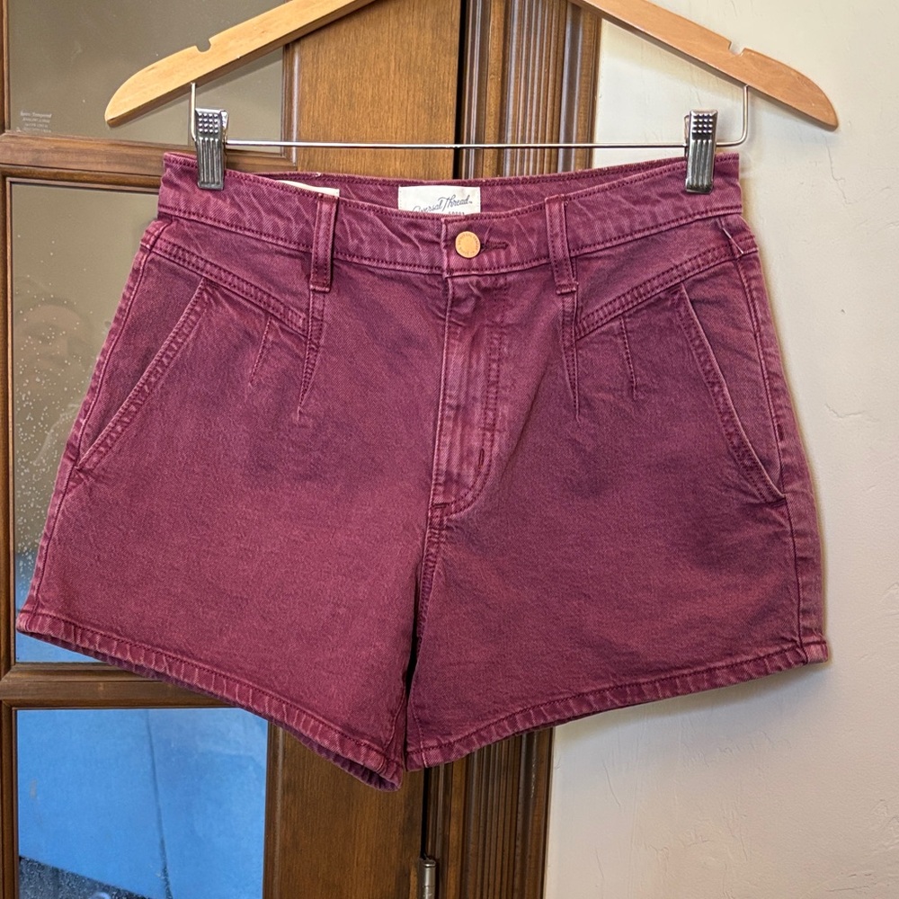 Universal Thread High Rise Midi Shorts! 26